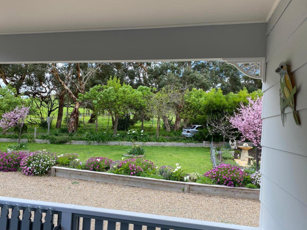 Lazy Days Cottage - Victor Harbor Hindmarsh Valley Екстер'єр фото