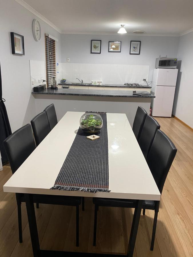 Lazy Days Cottage - Victor Harbor Hindmarsh Valley Екстер'єр фото